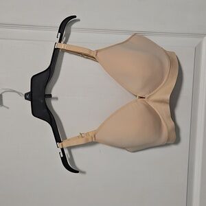 Lively Spacer No Wire Bra Convertible Lightly Lined Nude 38DD